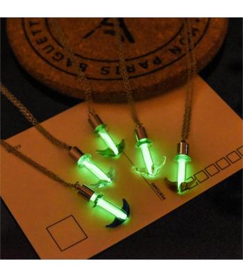 Leuchtender Glas-Anker Halskette