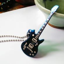 Gitarren Anhänger aus Edelstahl/Titan