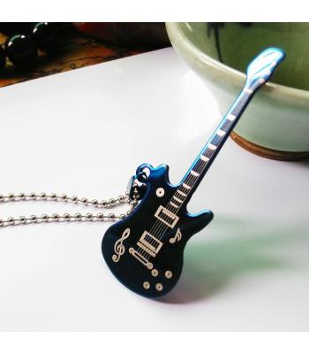 Gitarren Anhänger aus Edelstahl/Titan