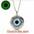 Magisches Auge Medaillon Halskette    ***Glow in the Dark***