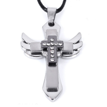 Titan Strass Flügel-Kreuz-Halskette